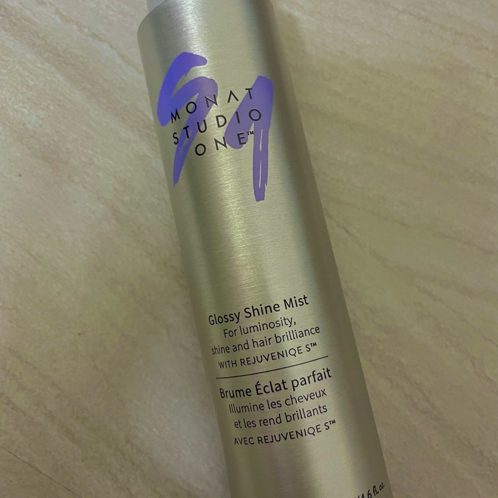 MONAT STUDIO ONE™ 
Glossy Shine Mist